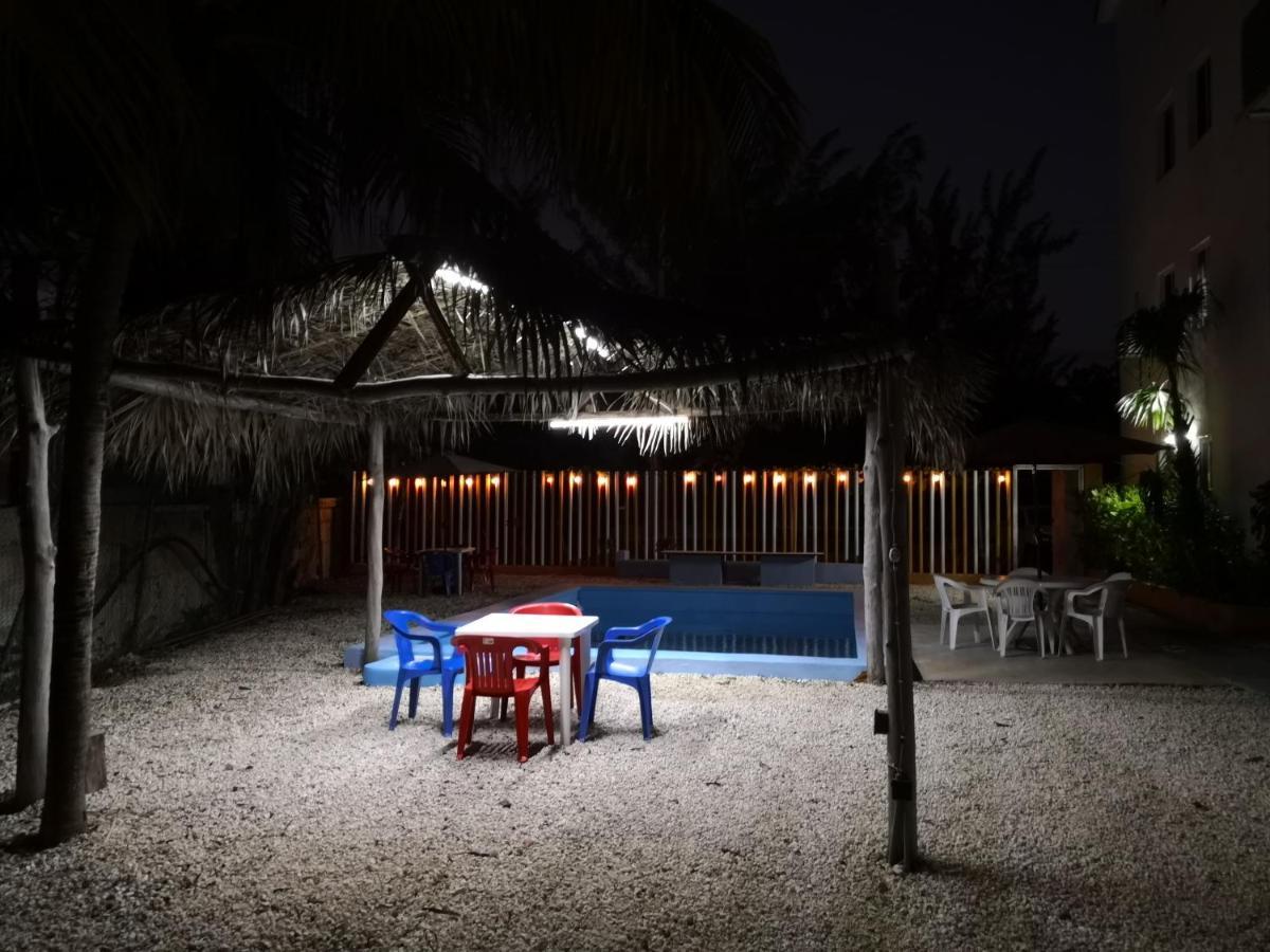 坎昆 Punta Sam旅舍 外观 照片